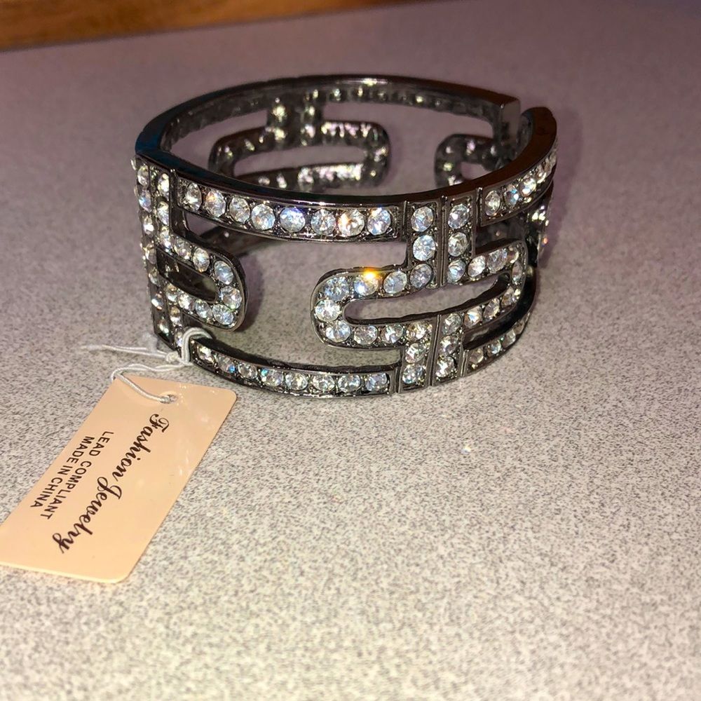 Callie Lives Bling Bracelet Hinged Cuff